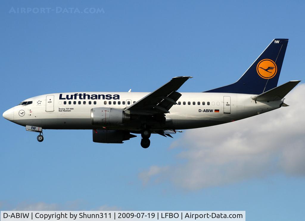 D-ABIW, 1991 Boeing 737-530 C/N 24945, Landing rwy 32L