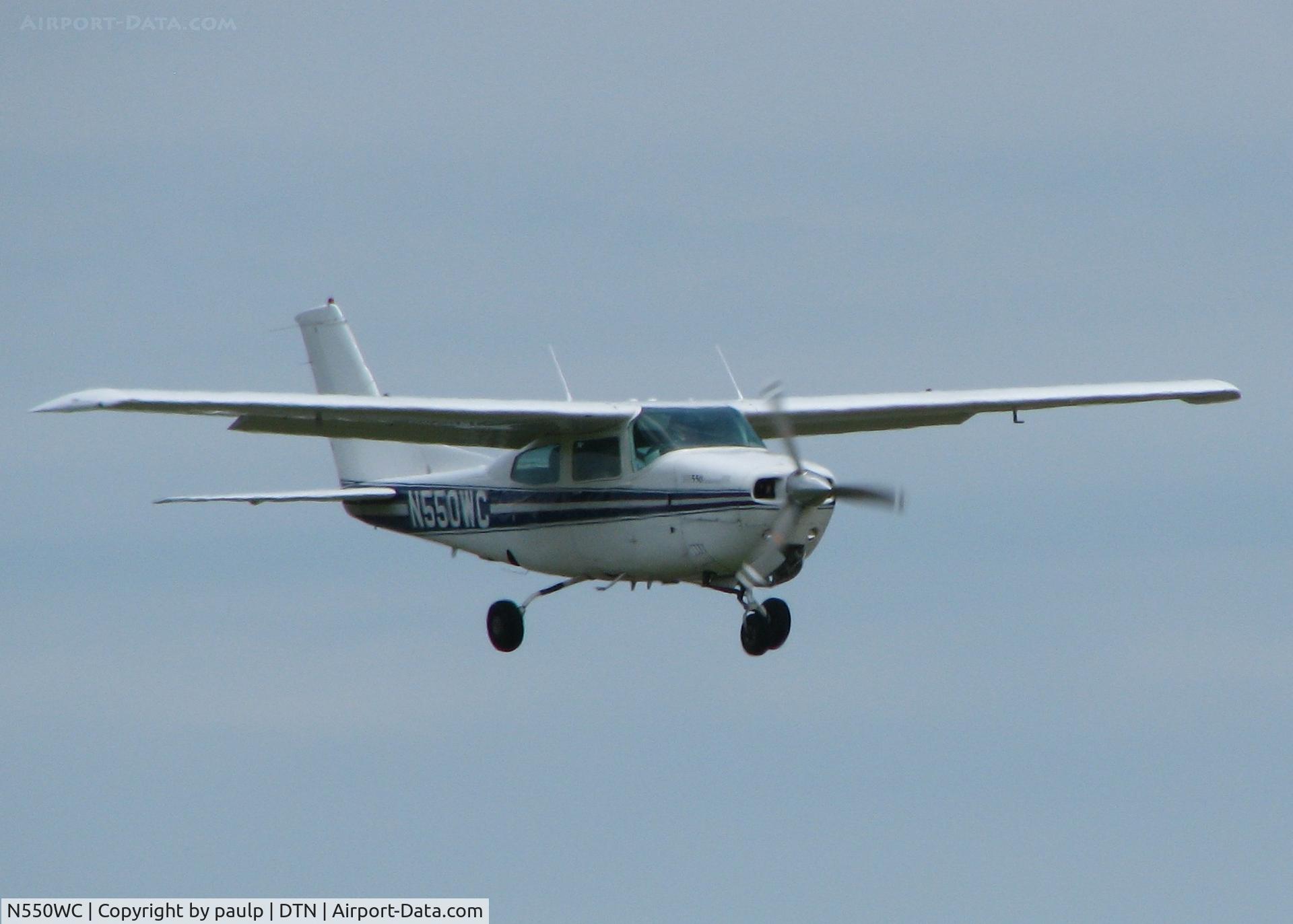 N550WC, 1979 Cessna 210N Centurion C/N 21063343, Landing at the Shreveport Downtown airport.