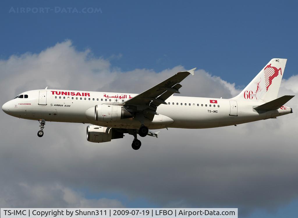 TS-IMC, 1990 Airbus A320-211 C/N 0124, Landing rwy 32L with partial 60th anniversary sticker on tail...