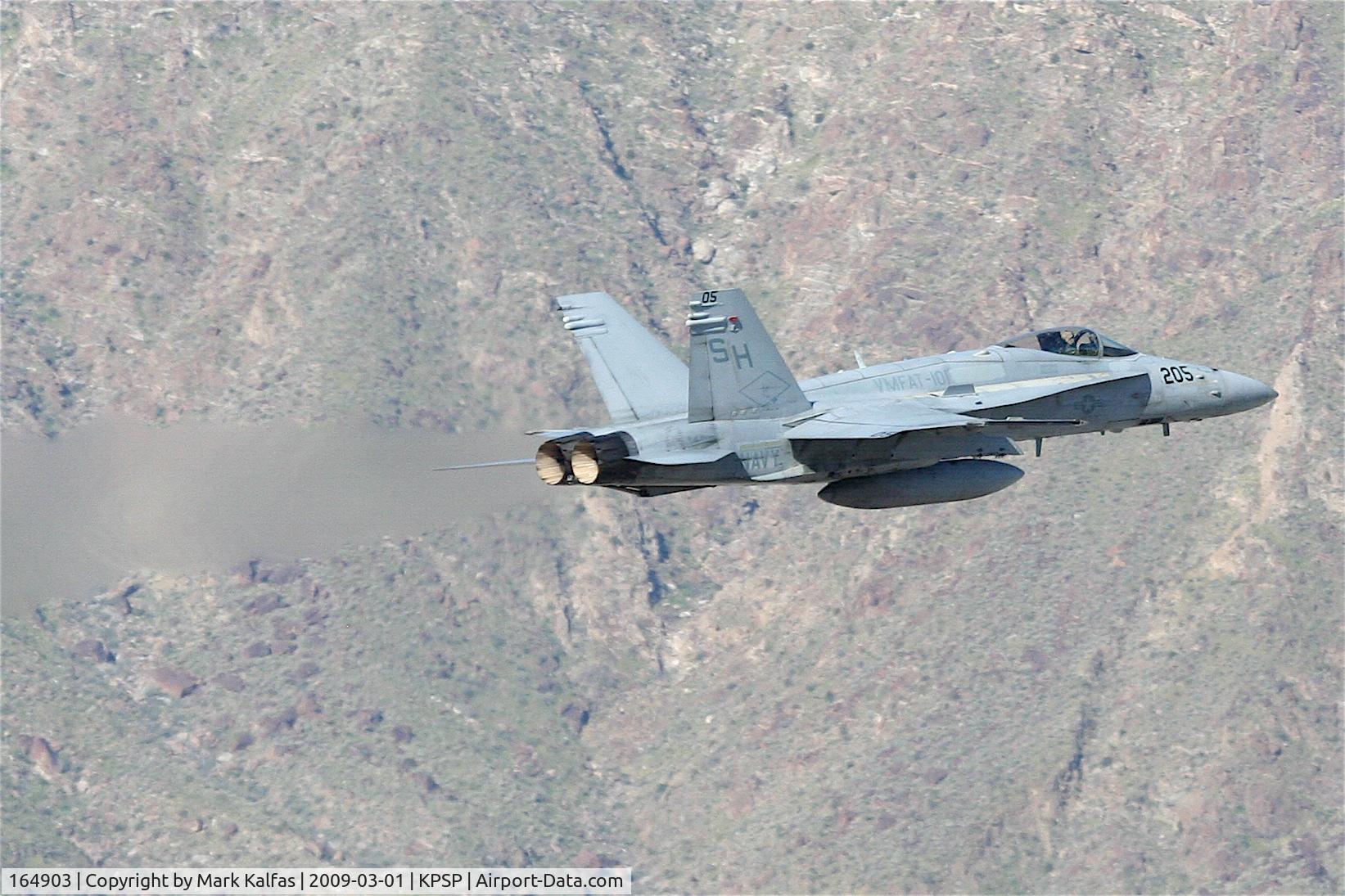 164903, McDonnell Douglas F/A-18C Hornet C/N 1235/C362, F-18C 164903 / SH-205 Sharp Shooters KPSP.