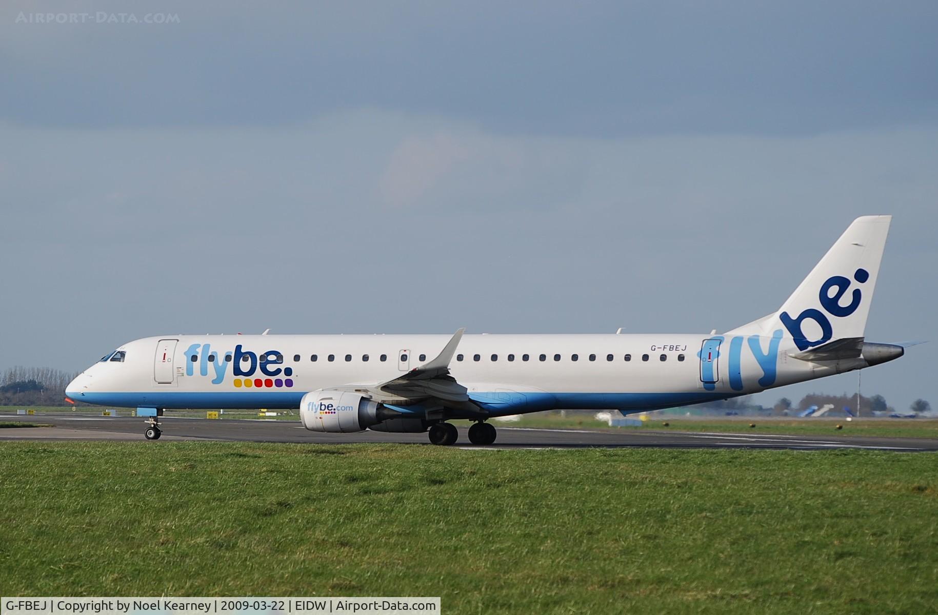 G-FBEJ, 2007 Embraer 195LR (ERJ-190-200LR) C/N 19000155, Departing off Rwy 28