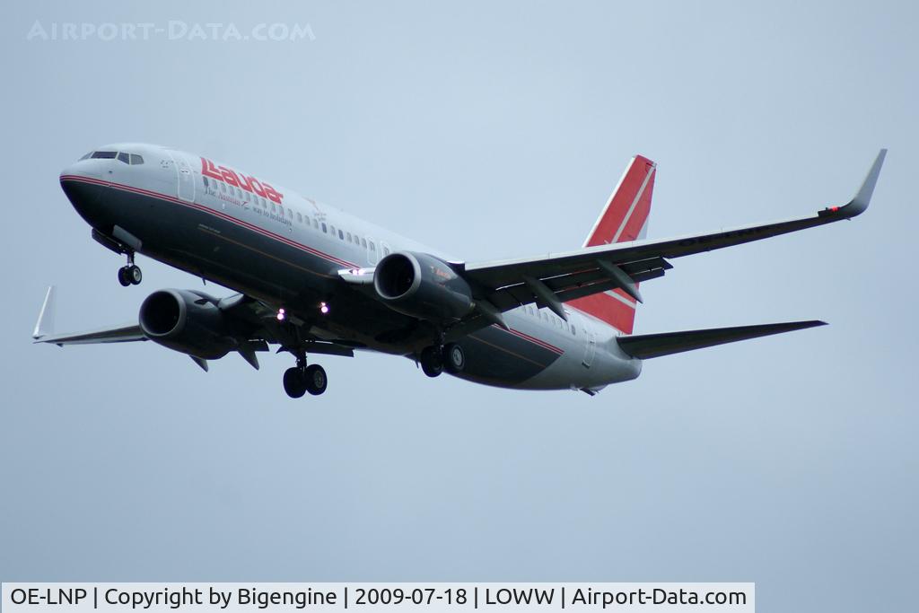 OE-LNP, 2002 Boeing 737-8Z9 C/N 30420, Approaching on rwy 34