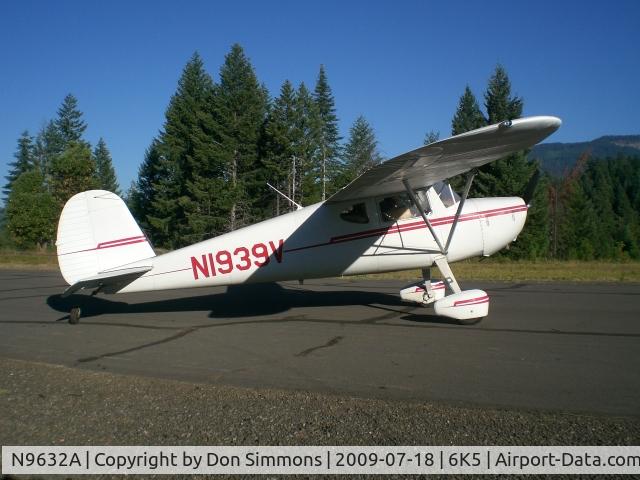 N9632A, 1949 Cessna 140A C/N 15353, Painted original 2008, reworked panel, still C85