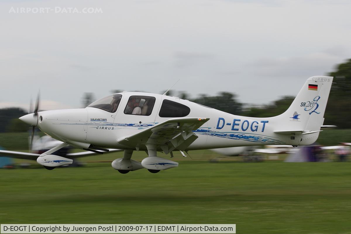 D-EOGT, 2007 Cirrus SR20 G2 C/N 1865, Cirrus SR20 G2