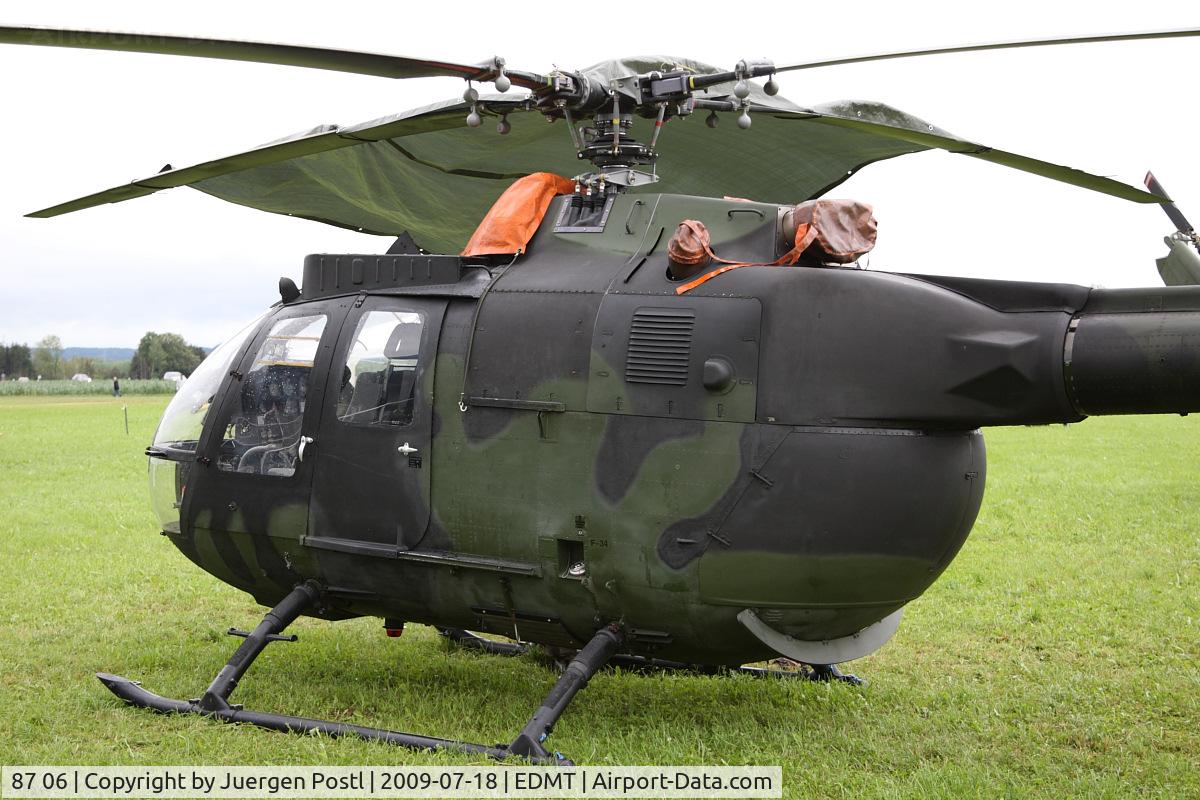 87 06, MBB Bo.105P C/N 6106, MBB Bo105P1