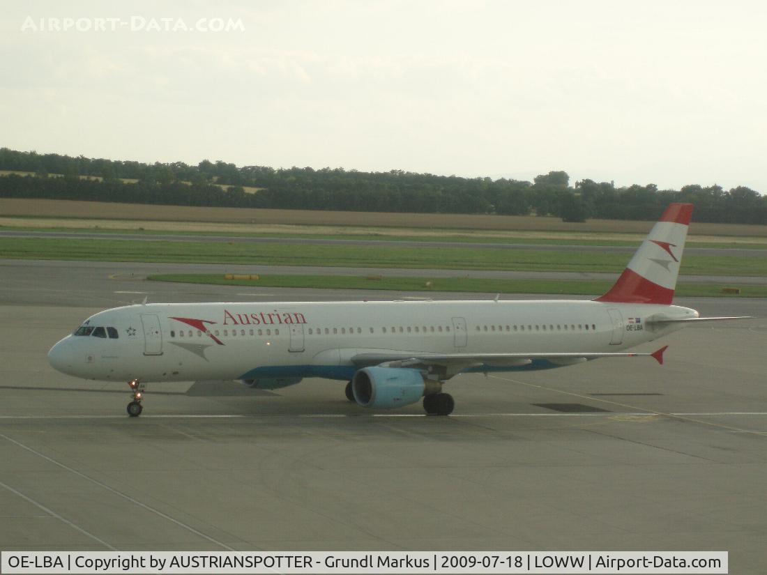 OE-LBA, 1995 Airbus A321-111 C/N 552, Austrian Airlines