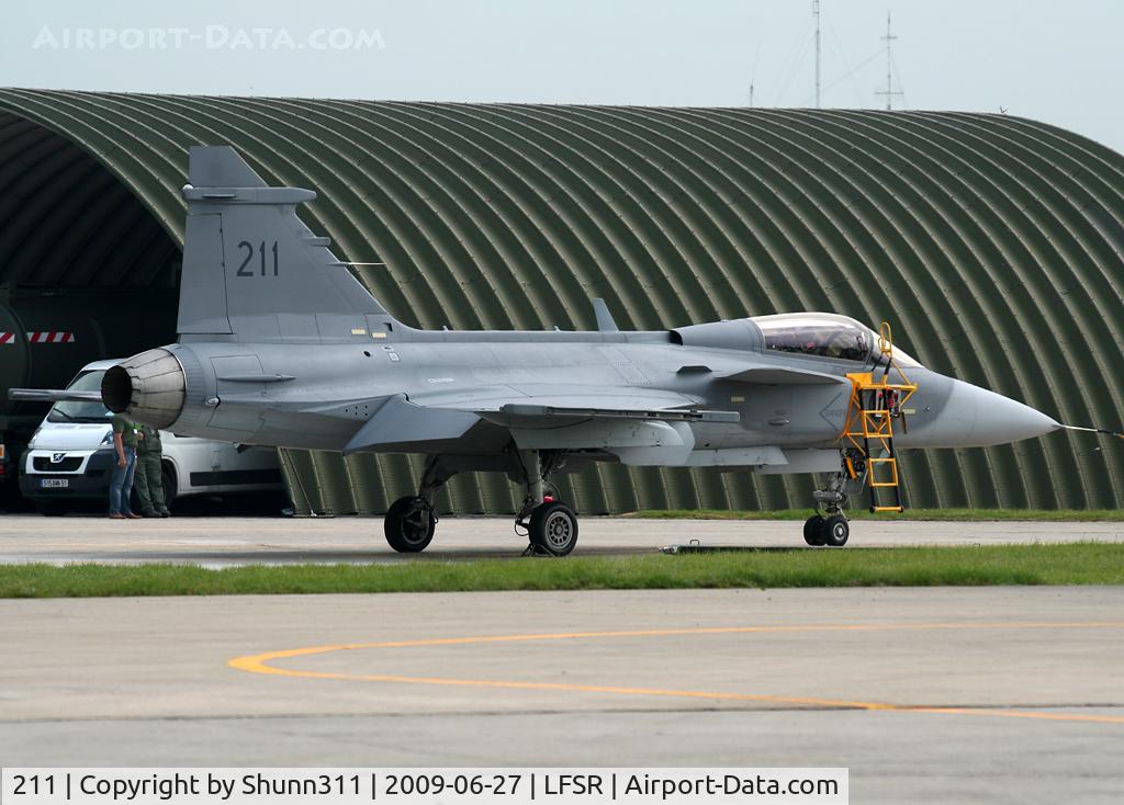 39211, Saab JAS-39C Gripen C/N 39211, Used as spare during last LFSR Airshow...