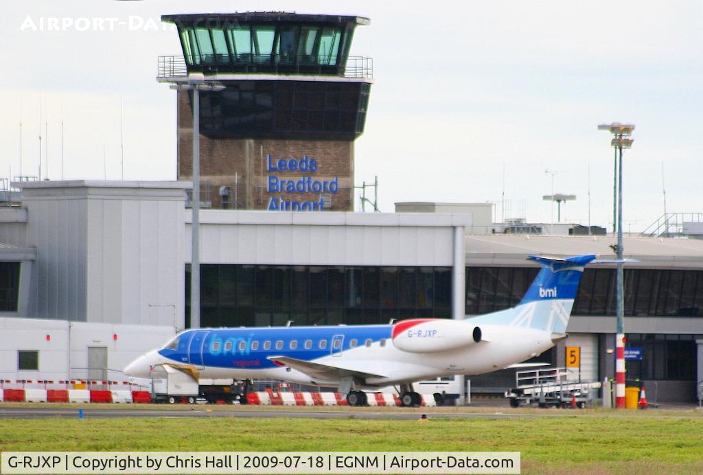 G-RJXP, 2001 Embraer ERJ-135ER (EMB-135ER) C/N 145431, BMI Regional