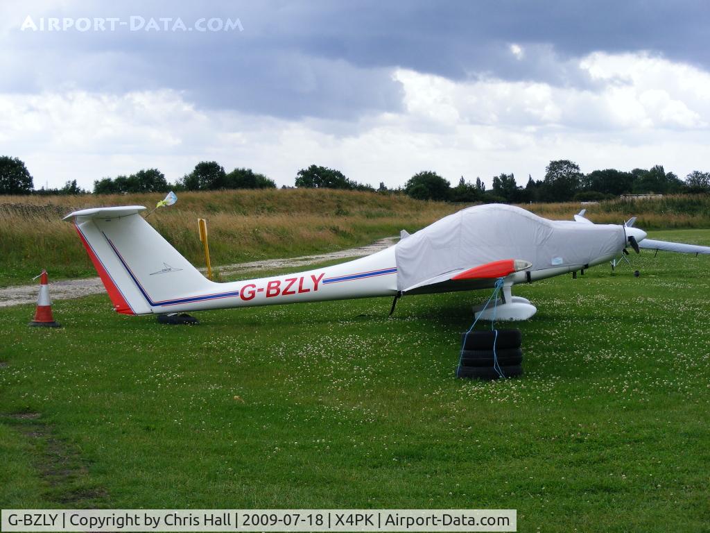G-BZLY, 1984 Grob G-109B C/N 6242, Previous ID: D-KLMG
