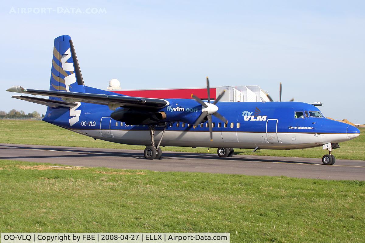 OO-VLQ, 1989 Fokker 50 C/N 20159, VLM Fokker50 taxing to the holding point RW06