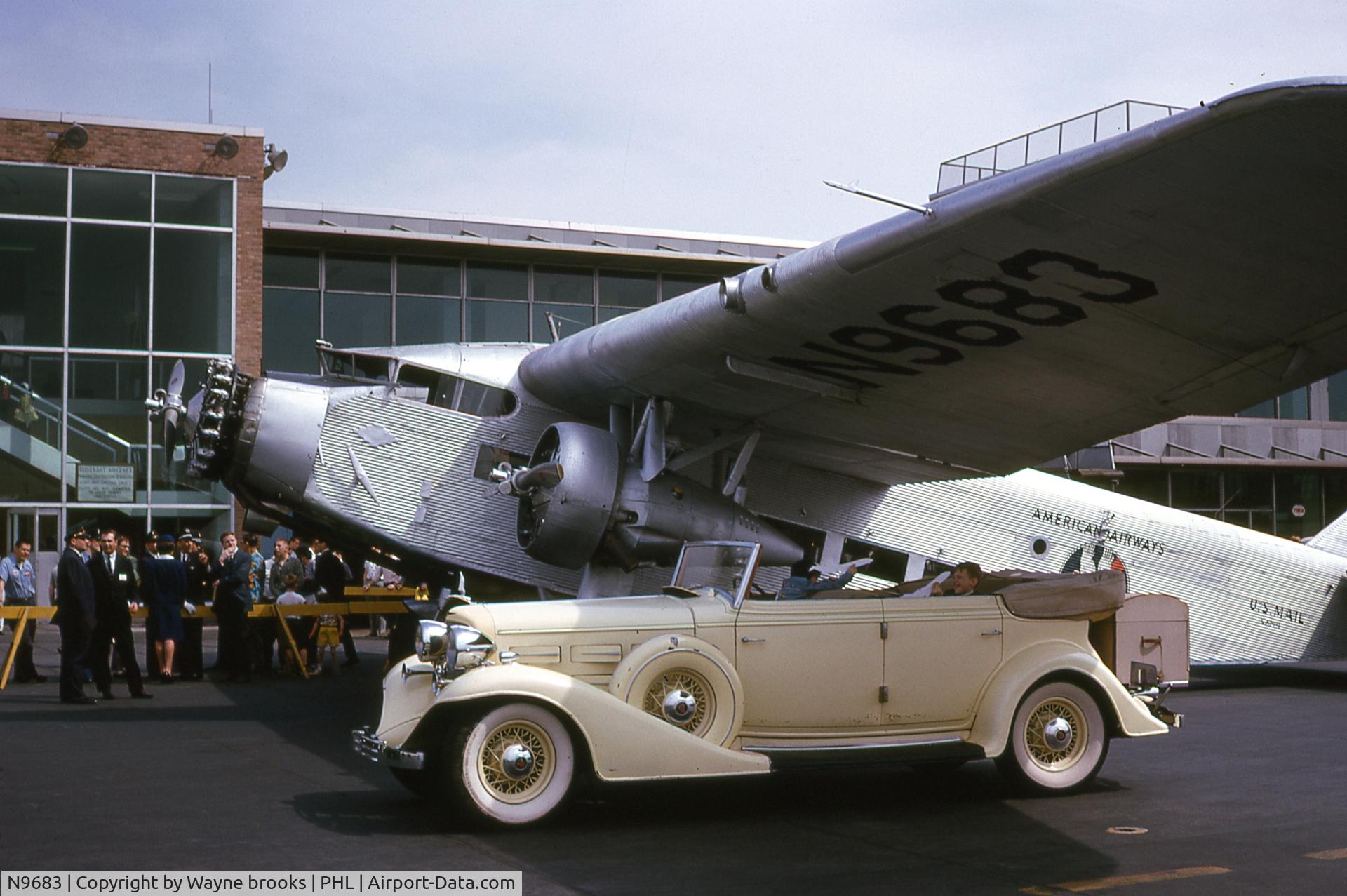 N9683, 1929 Ford 5-AT-B Tri-Motor C/N 39, Introduction of American Airlines 727 service in Philadelphia