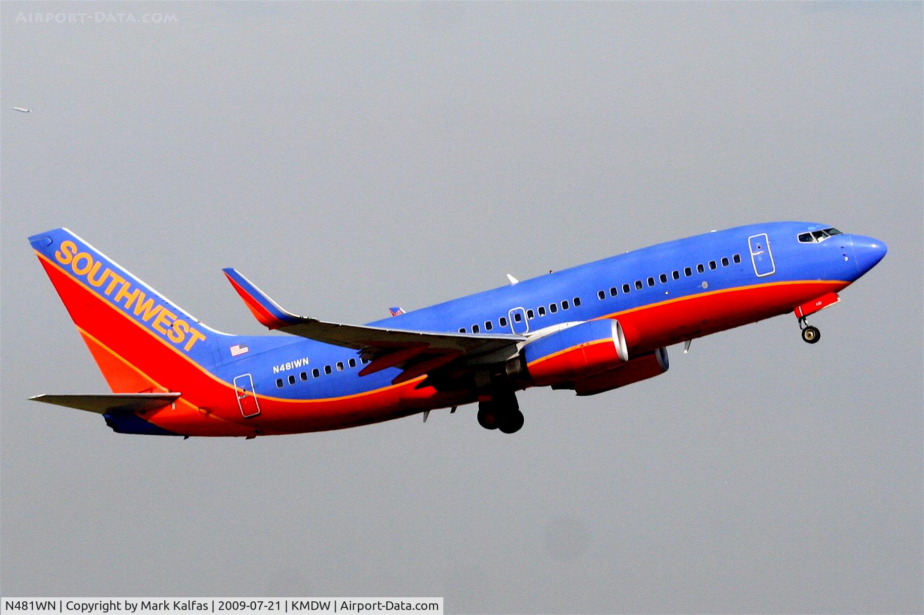 N481WN, 2004 Boeing 737-7H4 C/N 29853, Southwest 737-7H4, N481WN departing RWY 4R KMDW