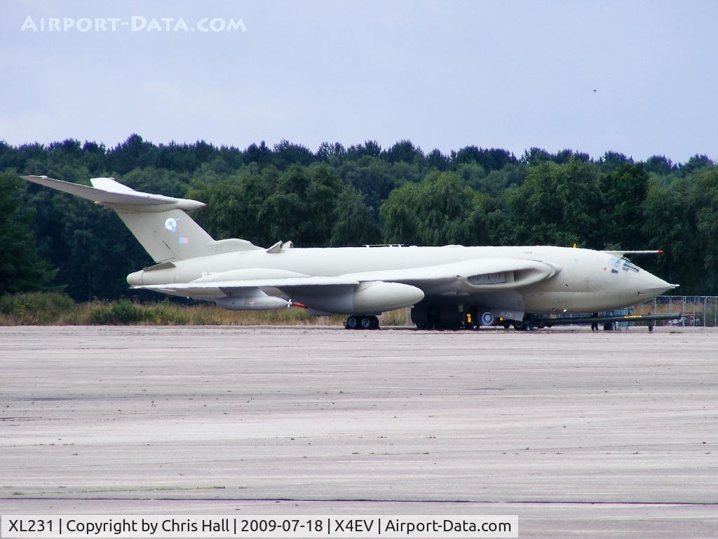 XL231, 1962 Handley Page Victor K.2 C/N HP80/76, Victor K2. XL231 joined 139 Squadron on 1 February 1962. It was converted to become the prototype K.2 Tanker on 23 January 1972 and saw service in the Falklands War, in support of the 'Operation Black Buck' Vulcan raid on Port Stanley, and later in the Gu