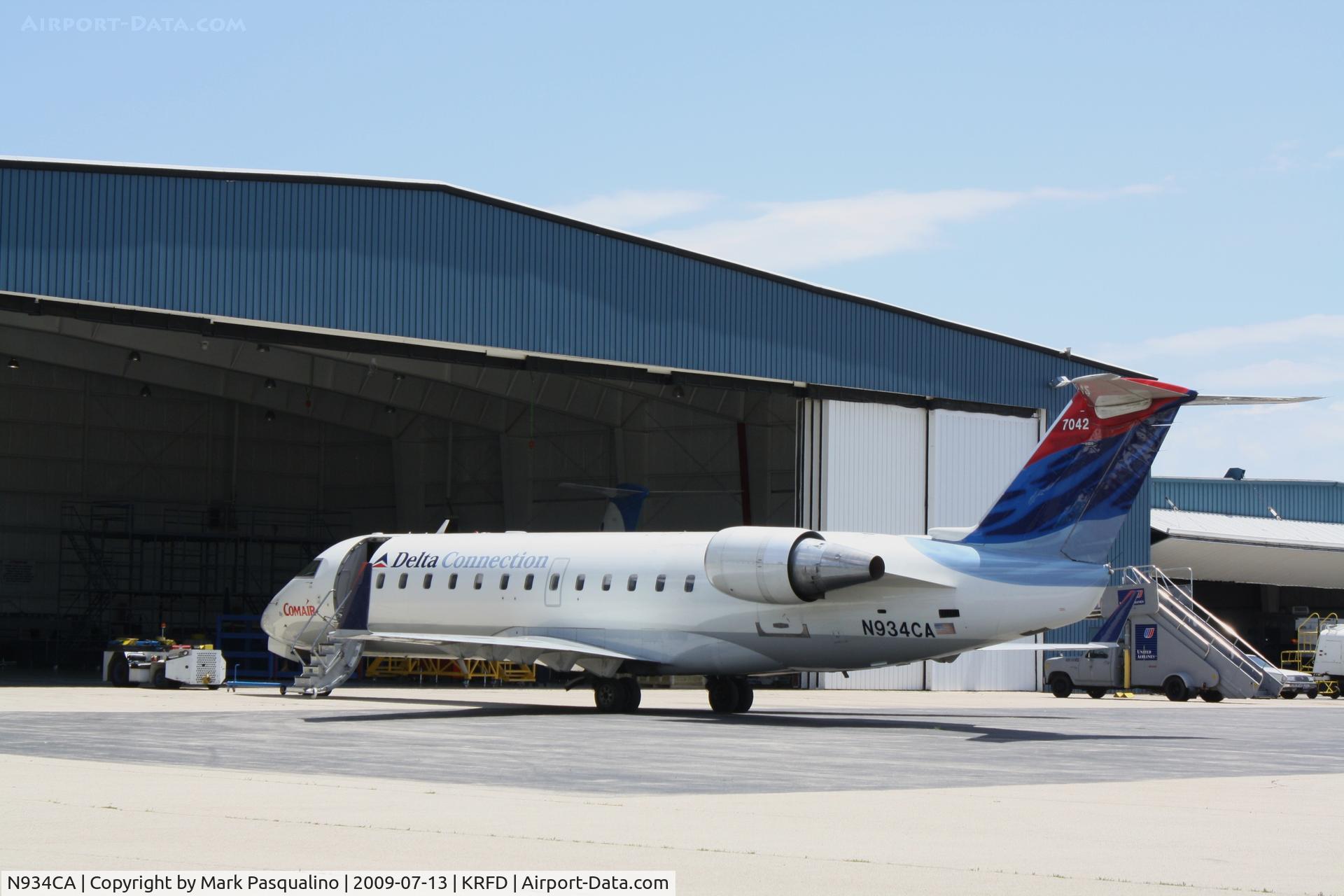 N934CA, 1994 Canadair CRJ-100ER (CL-600-2B19) C/N 7042, CL-600-2B19