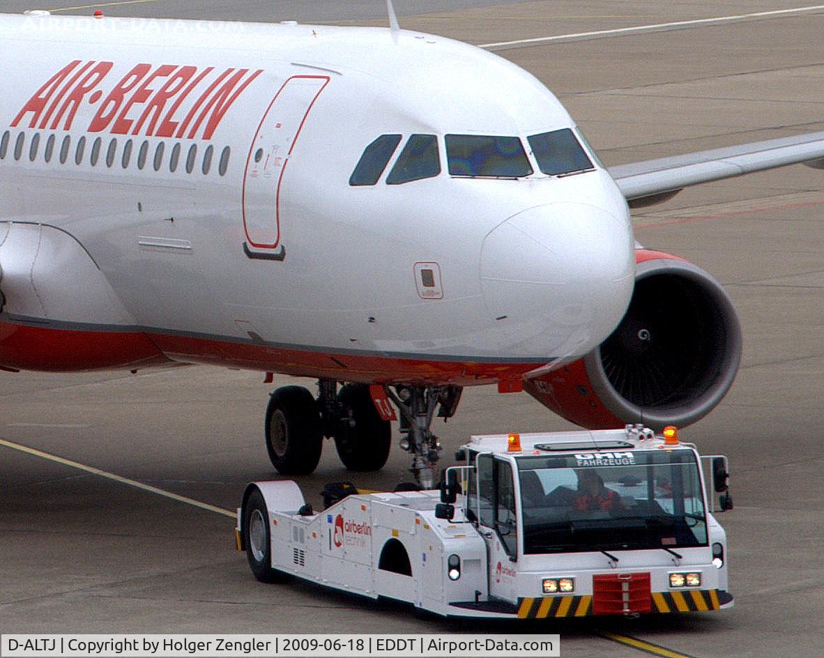 D-ALTJ, 2002 Airbus A320-214 C/N 1838, On the way to work...