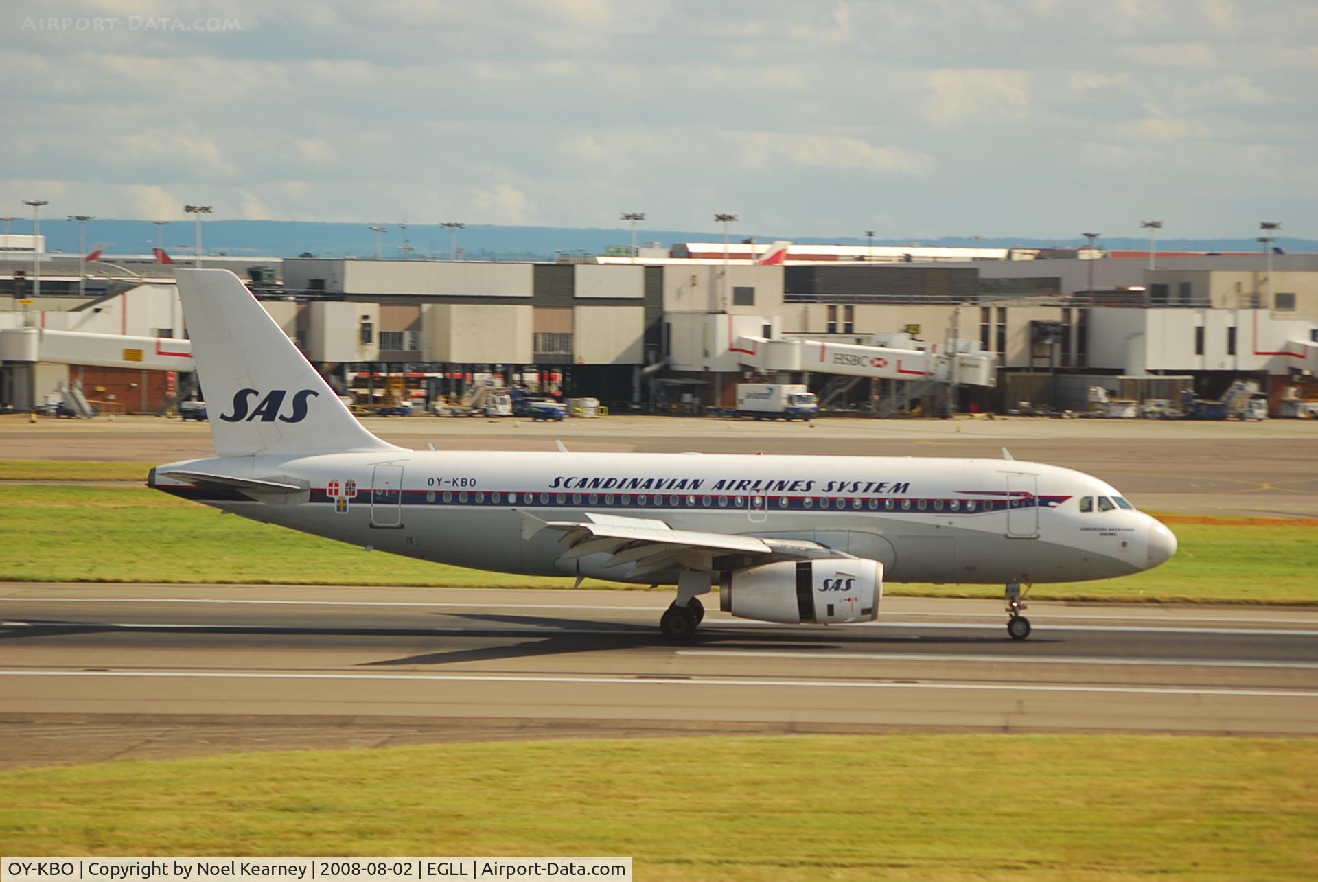 OY-KBO, 2006 Airbus A319-131 C/N 2850, Landing 27R