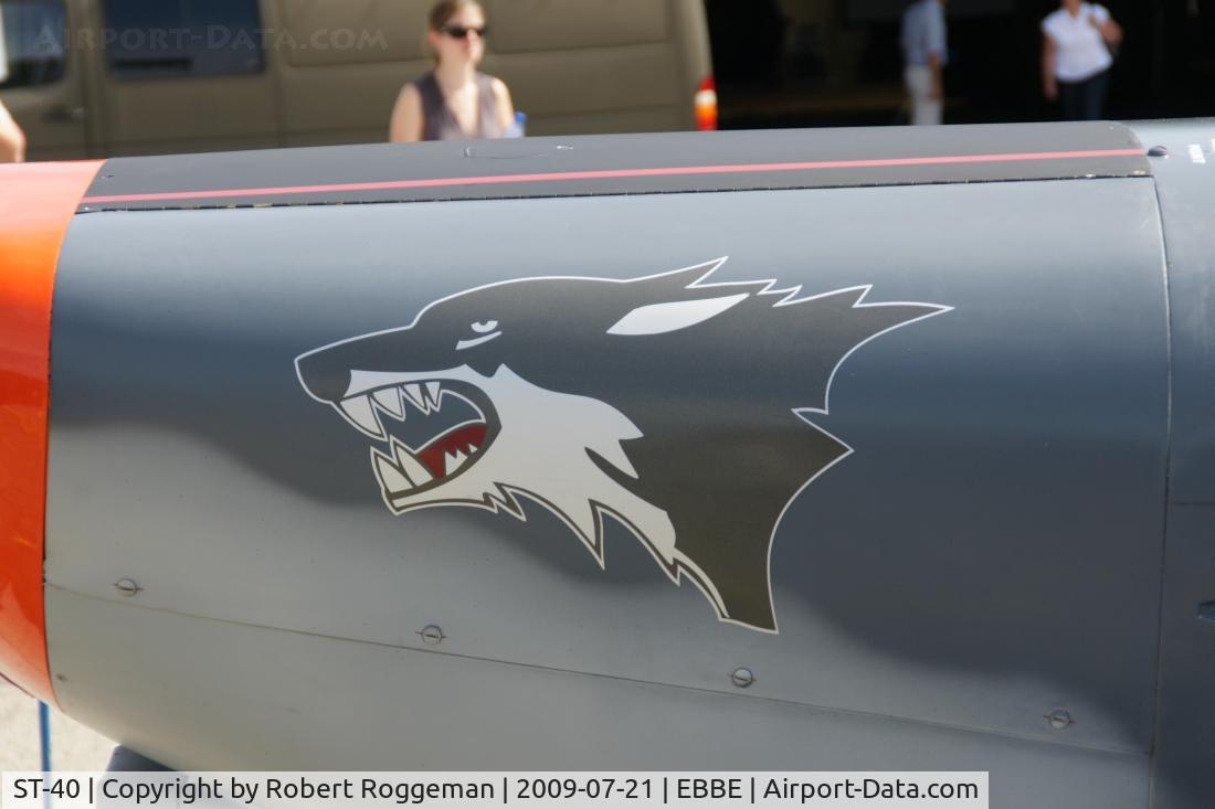 ST-40, 1992 SIAI-Marchetti SF-260D C/N 840, Special paint 40 Years Marchetti Belgian Air Force.