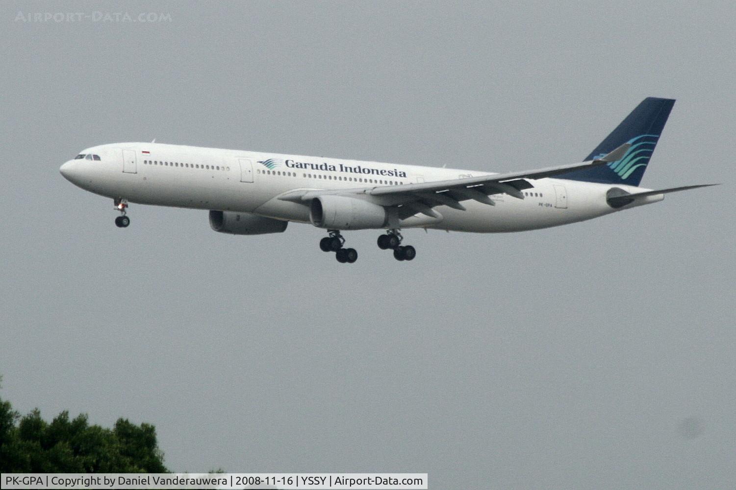 PK-GPA, 1996 Airbus A330-341 C/N 138, descending to rwy 16R