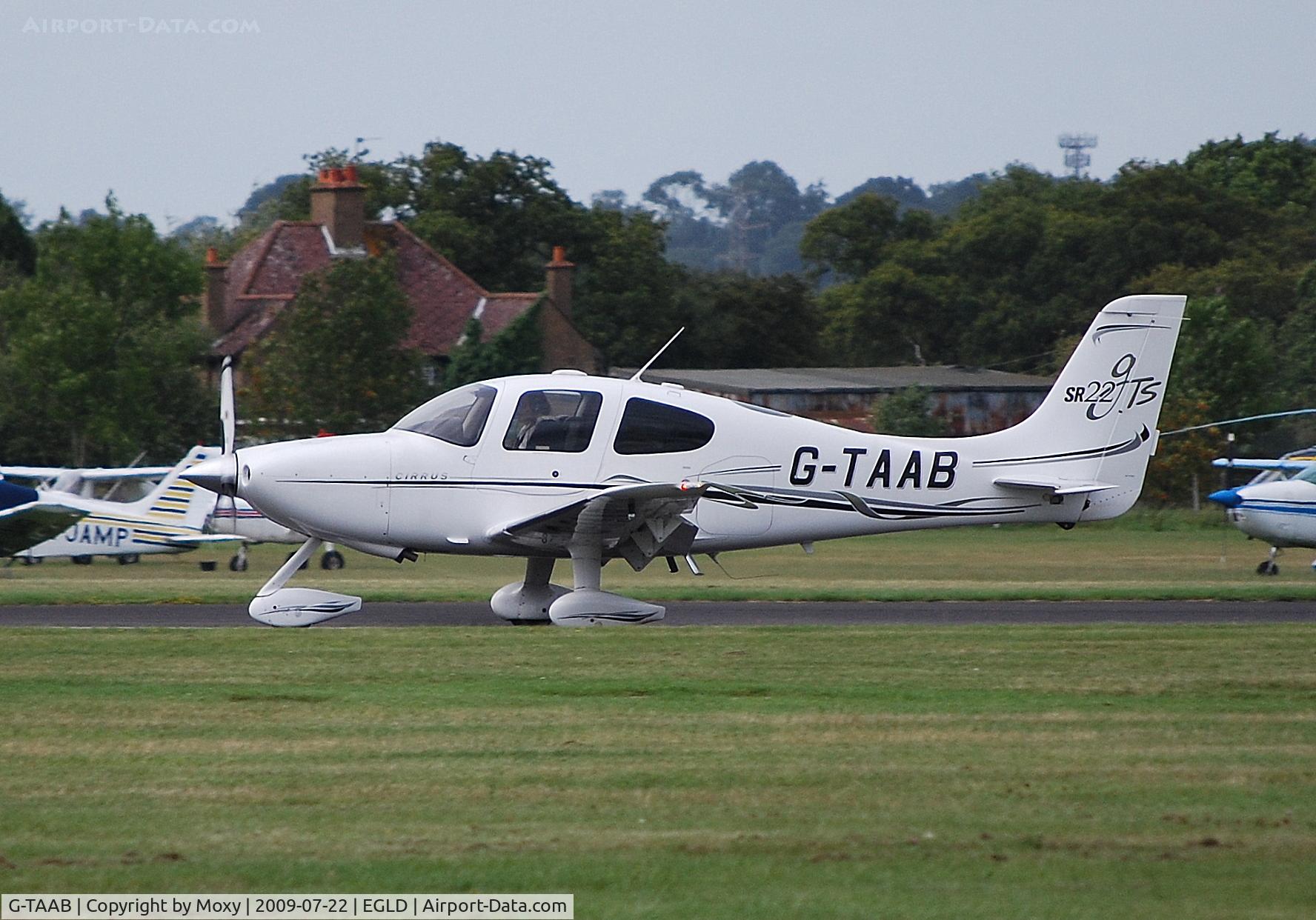 G-TAAB, 2006 Cirrus SR22 GTS C/N 1769, Cirrus SR22 at Denham