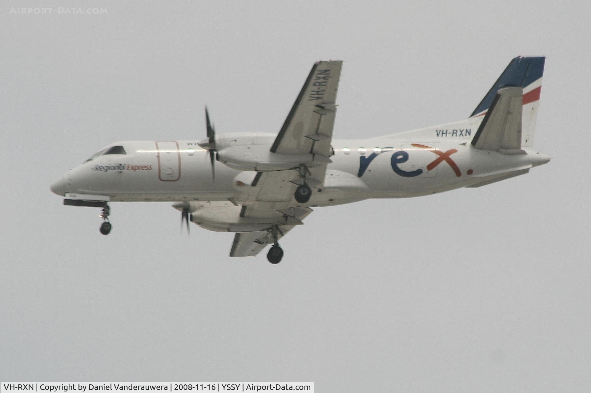 VH-RXN, 1991 Saab 340B C/N 340B-279, descending to rwy 16L