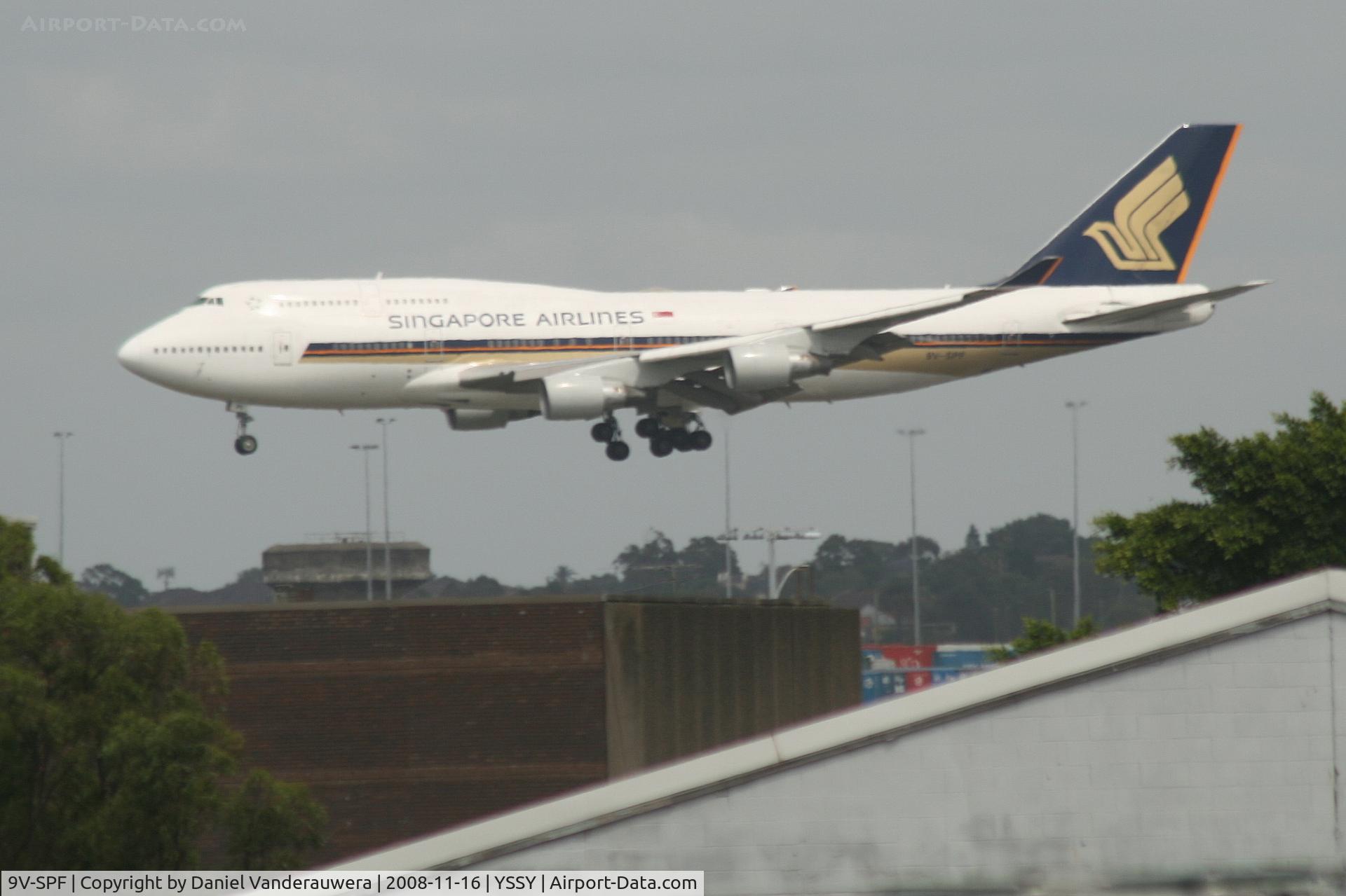 9V-SPF, 1995 Boeing 747-412 C/N 27071, descending to rwy 16R