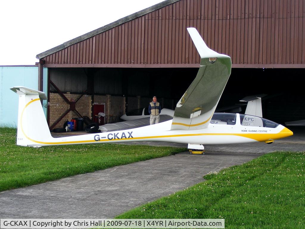 G-CKAX, 2001 AMS-Flight DG-500 Elan Orion C/N 5E229X67, DG-500 Elan Orion at the York Gliding Centre, Rufforth