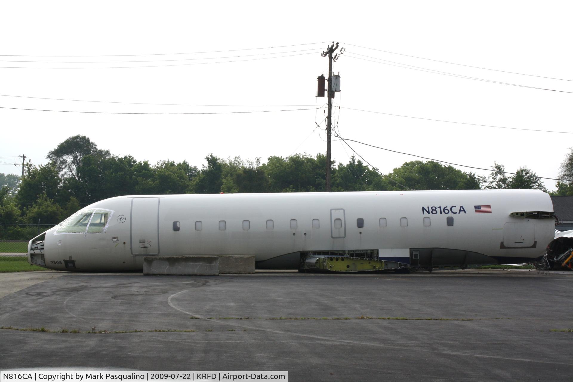 N816CA, Bombardier CRJ-100ER (CL-600-2B19) C/N 7398, CL-600-2B19