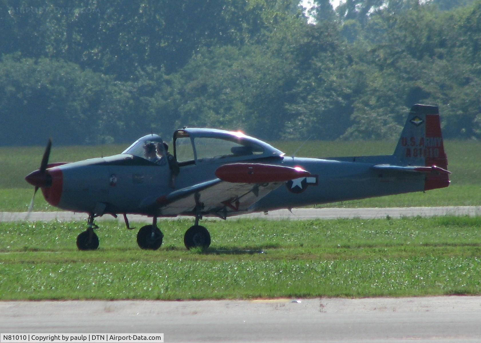 N81010, 1946 North American Navion (NA-145) C/N NAV-4-434, Taxiing at Downtown Shreveport.