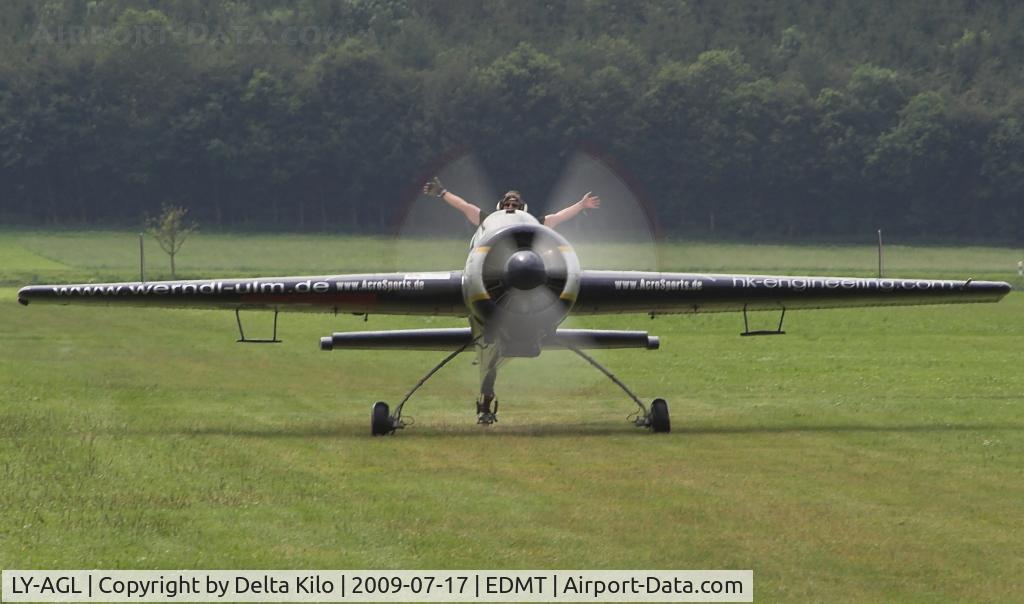 LY-AGL, 1987 Yakovlev Yak-55 C/N 870406, Yakovlev Yak-55,The German aerobatic champion Uli Dembinski