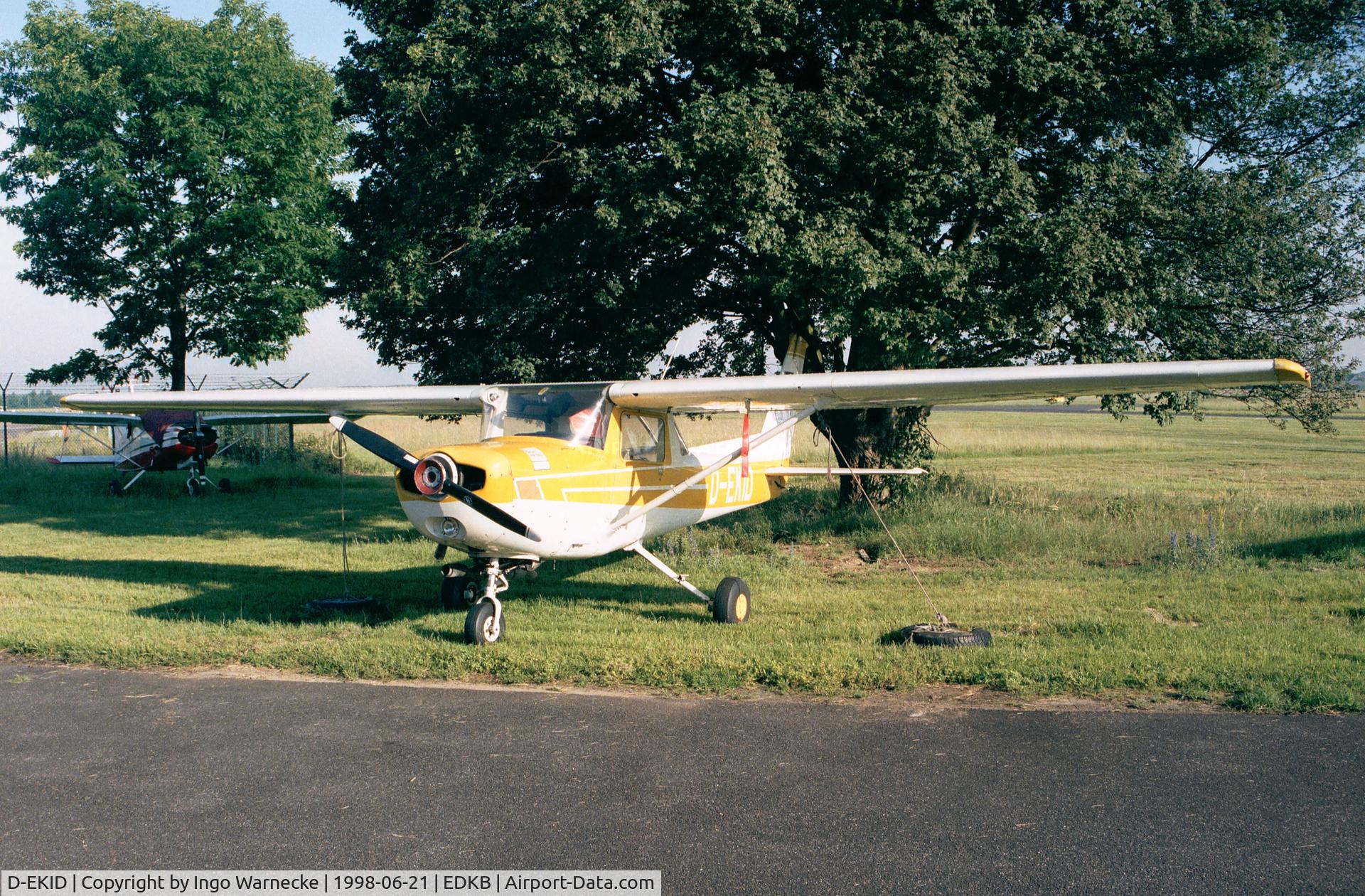 D-EKID, Reims F152 C/N F152-01458, Cessna (Reims) F152 at Bonn-Hangelar airfield