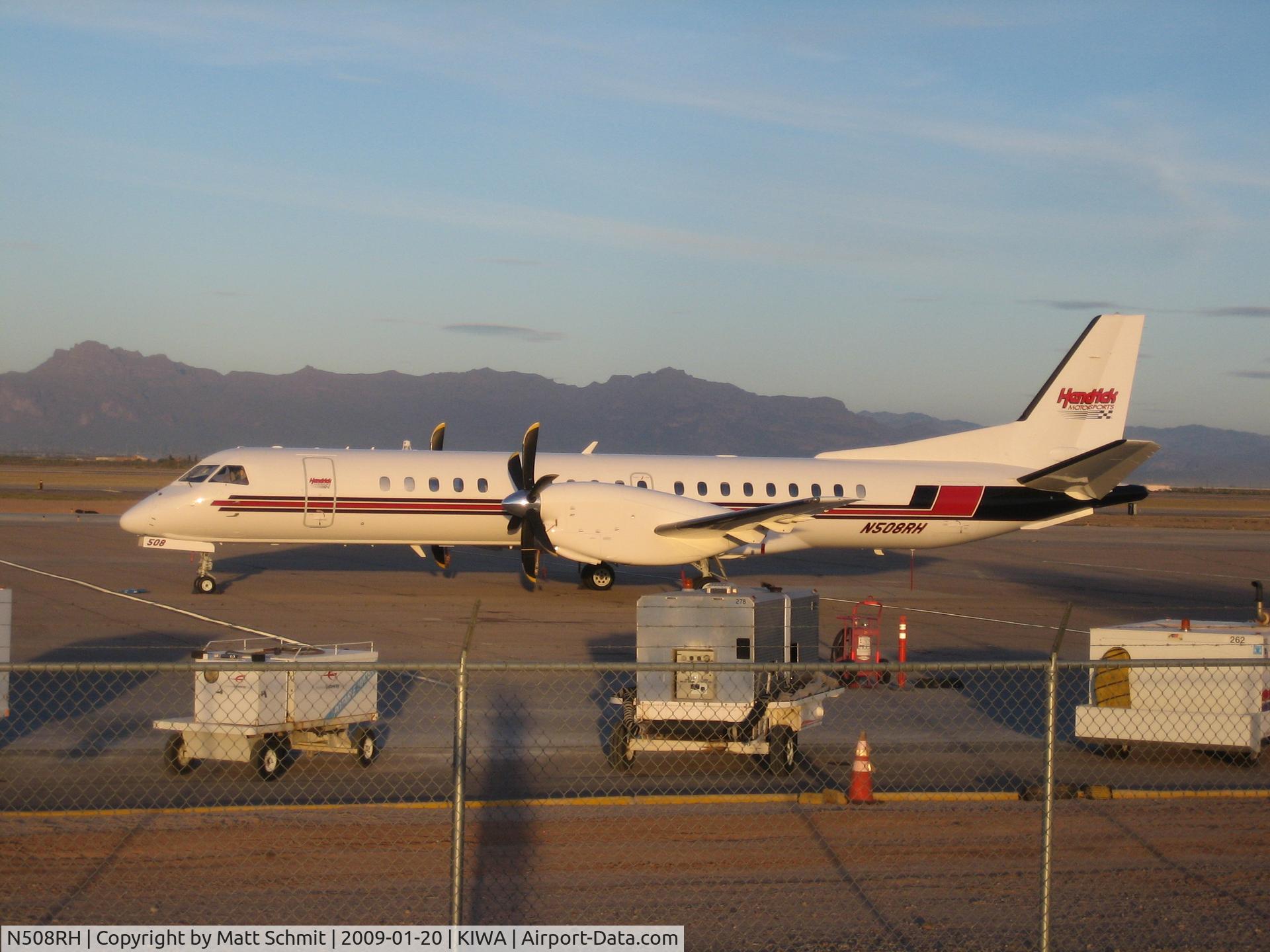 N508RH, 1995 Saab 2000 C/N 2000-027, On the ramp at Willie (KIWA)