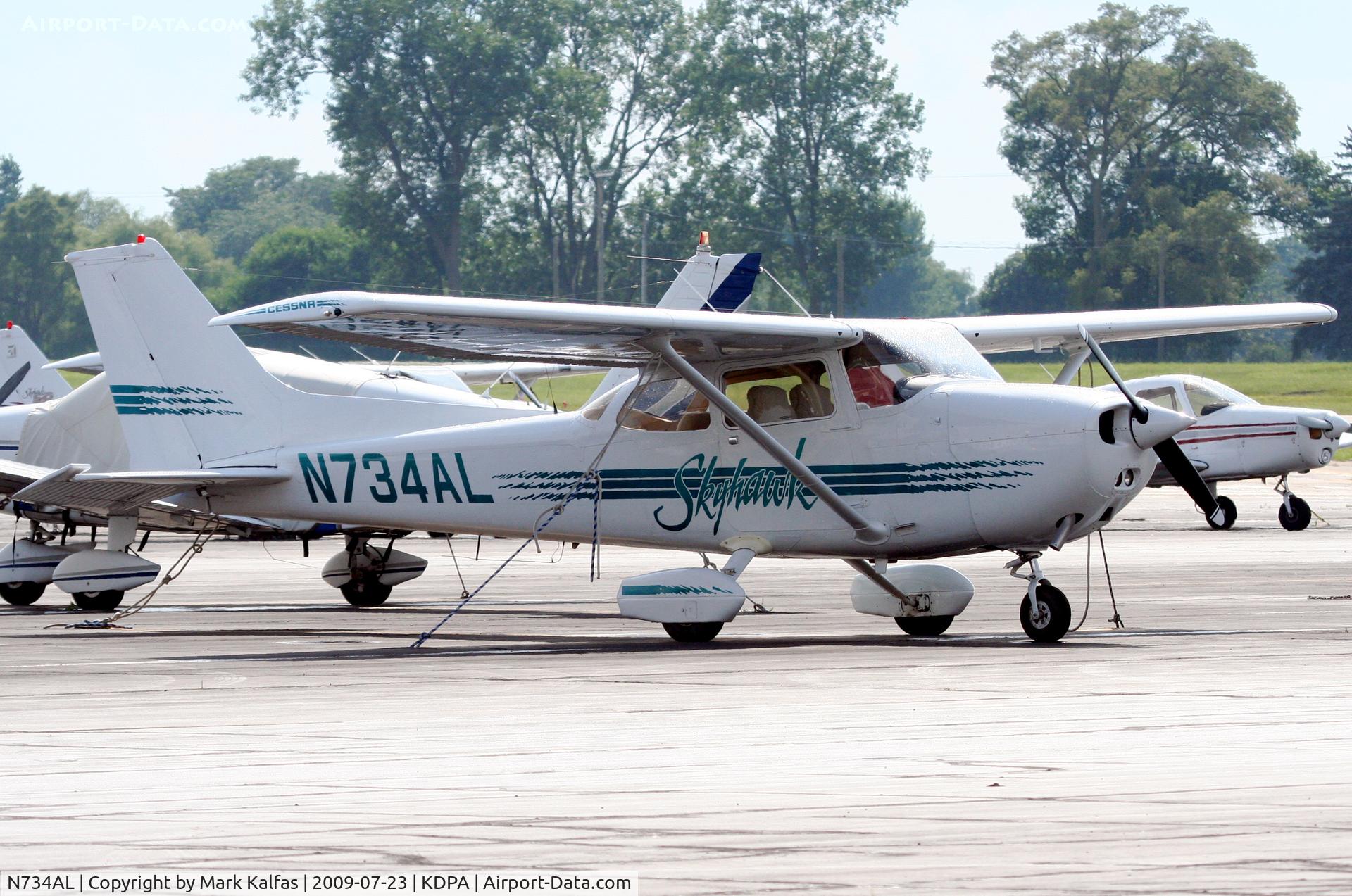 N734AL, 1977 Cessna 172N C/N 17268702, Cessna 172N, N734AL North ramp KDPA
