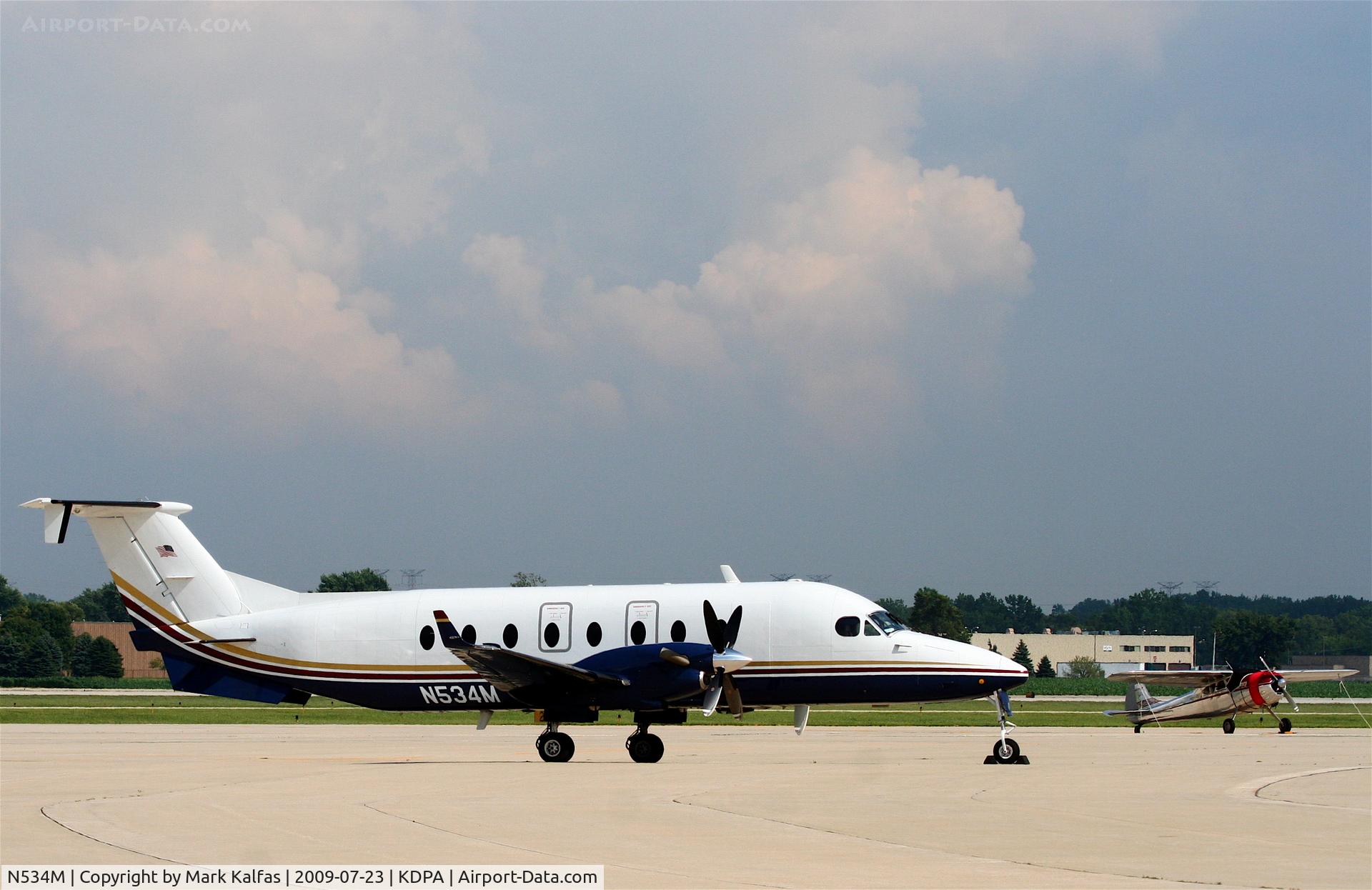 N534M, 1998 Raytheon 1900D C/N UE-333, Menards, Raytheon Aircraft Company 1900D, N534M on the ramp at KDPA.