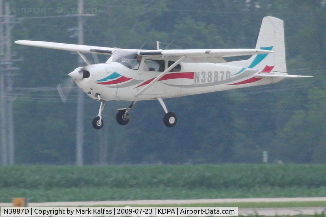 N3887D, 1957 Cessna 182A Skylane C/N 34587, Cessna 182A, N3887D, cross wind landing RWY 2L KDPA.