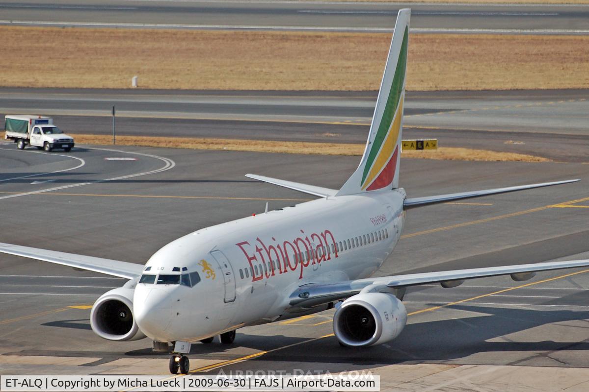 ET-ALQ, 2004 Boeing 737-76N C/N 33420, At Jo'burg