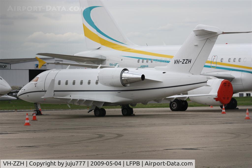 VH-ZZH, 2000 Bombardier Challenger 601-3A (CL-600-2B16) C/N 5456, on transit at Le Bourget