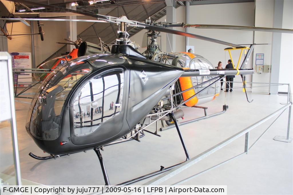 F-GMGE, DHF DragonFly 333 C/N 3330093004>5, on display at Le Bourget Muséum
