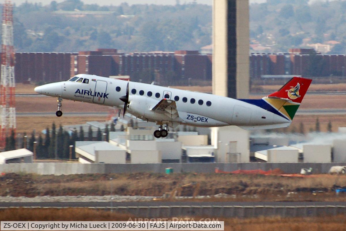ZS-OEX, 1997 British Aerospace Jetstream 41 C/N 41103, At Jo'burg