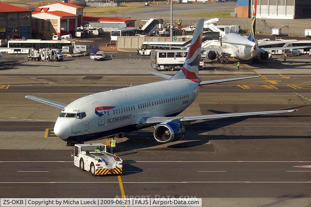 ZS-OKB, 1986 Boeing 737-376 C/N 23477, At Jo'burg