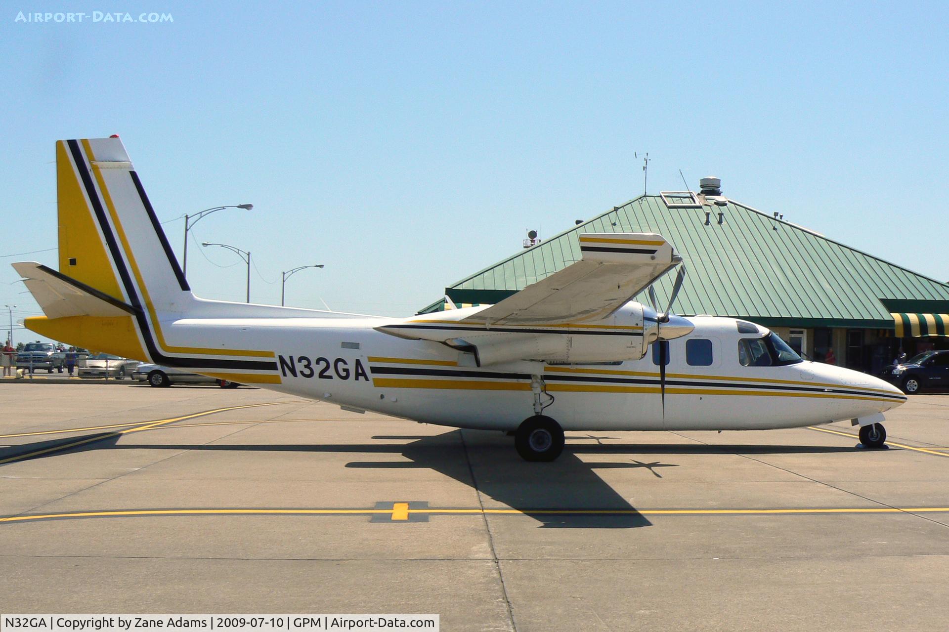 N32GA, 1974 Aero Commander 690A Turbo Commander C/N 11215, At Grand Prairie Municipal