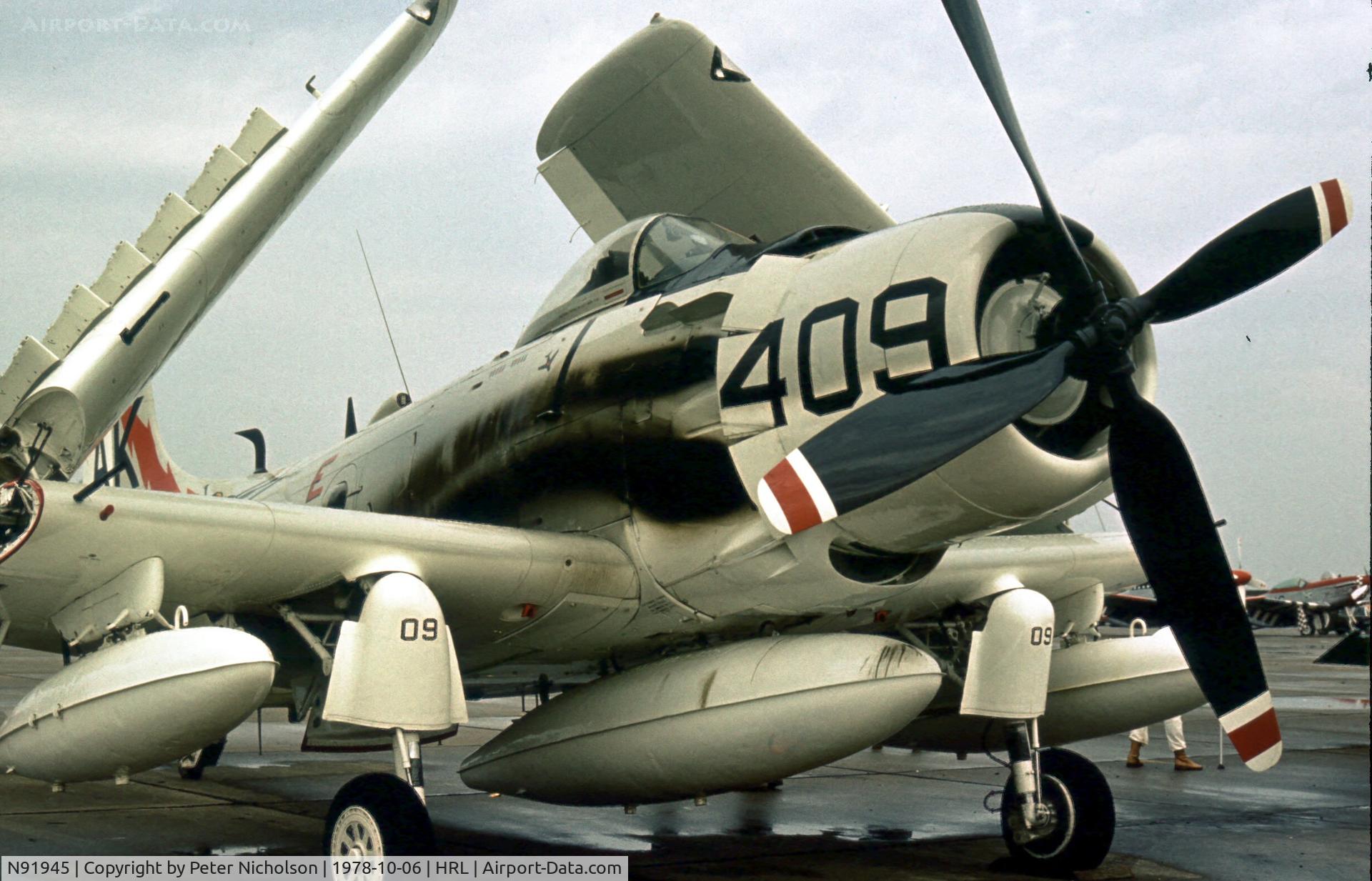 N91945, 1952 Douglas AD4-DW C/N 126882-SF85, As NX91945, this Skyraider was marked as Bu.137583 of VA-176 at the Confederate Air Force's 1978 Airshow at Harlingen.