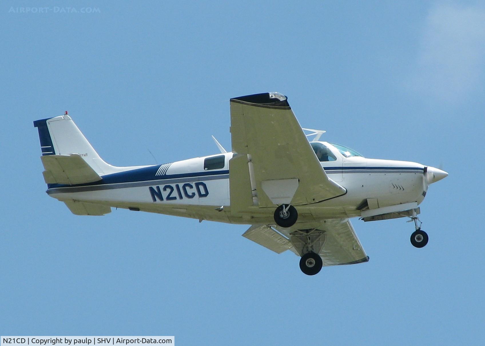 N21CD, 1968 Beech 36 Bonanza C/N E-28, Landing at Shreveport Regional.