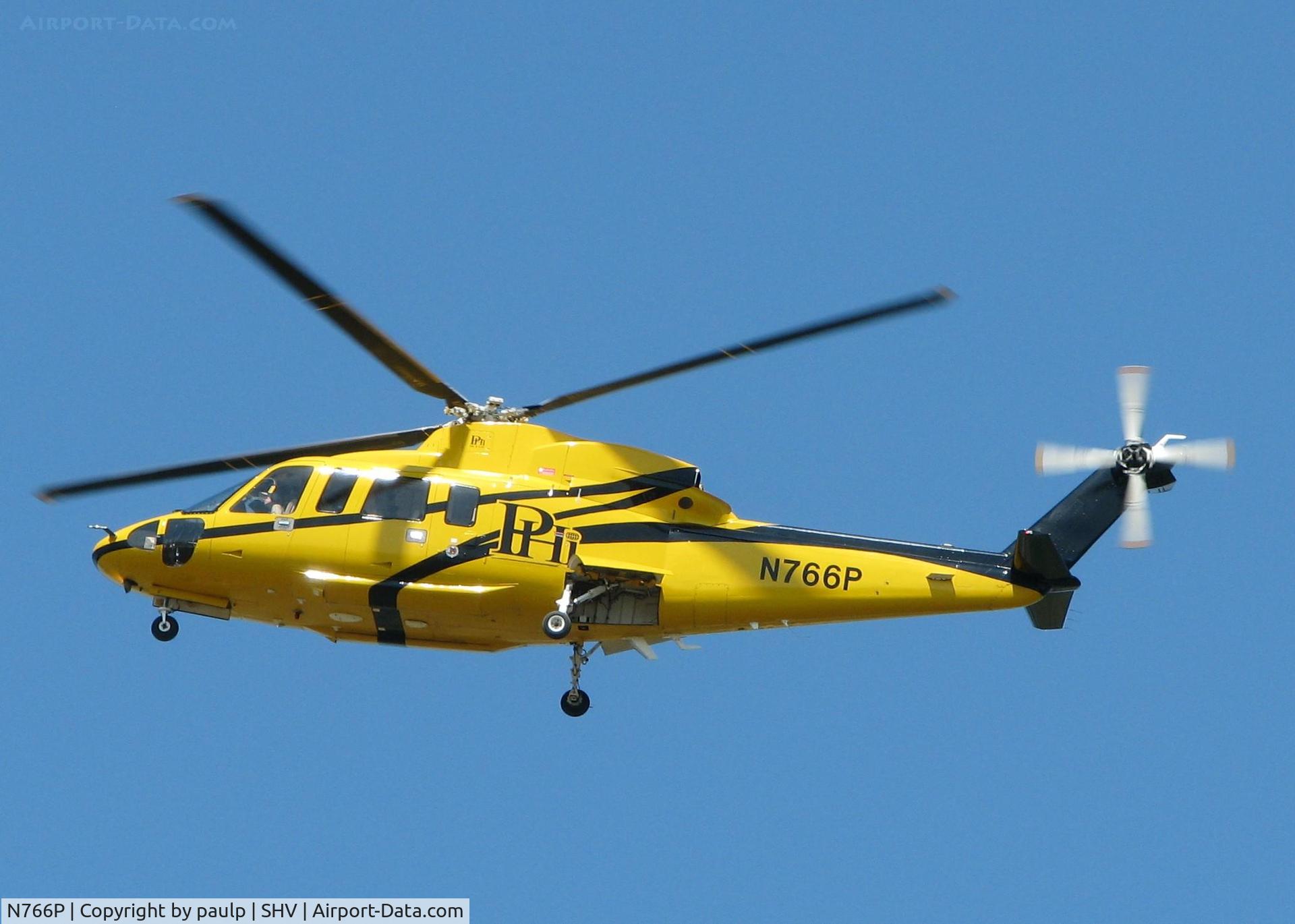 N766P, 2005 Sikorsky S-76C C/N 760594, Landing at Shreveport Regional.