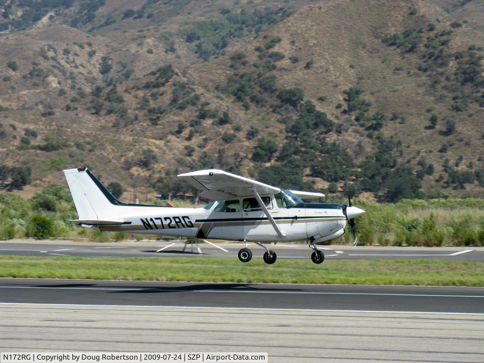 N172RG, 1979 Cessna 172RG Cutlass RG C/N 172RG0083, 1979 Cessna CUTLASS 172RG, Lycoming O&VO-360 180 Hp, retractible gear, CS prop, takeoff climb Rwy 22