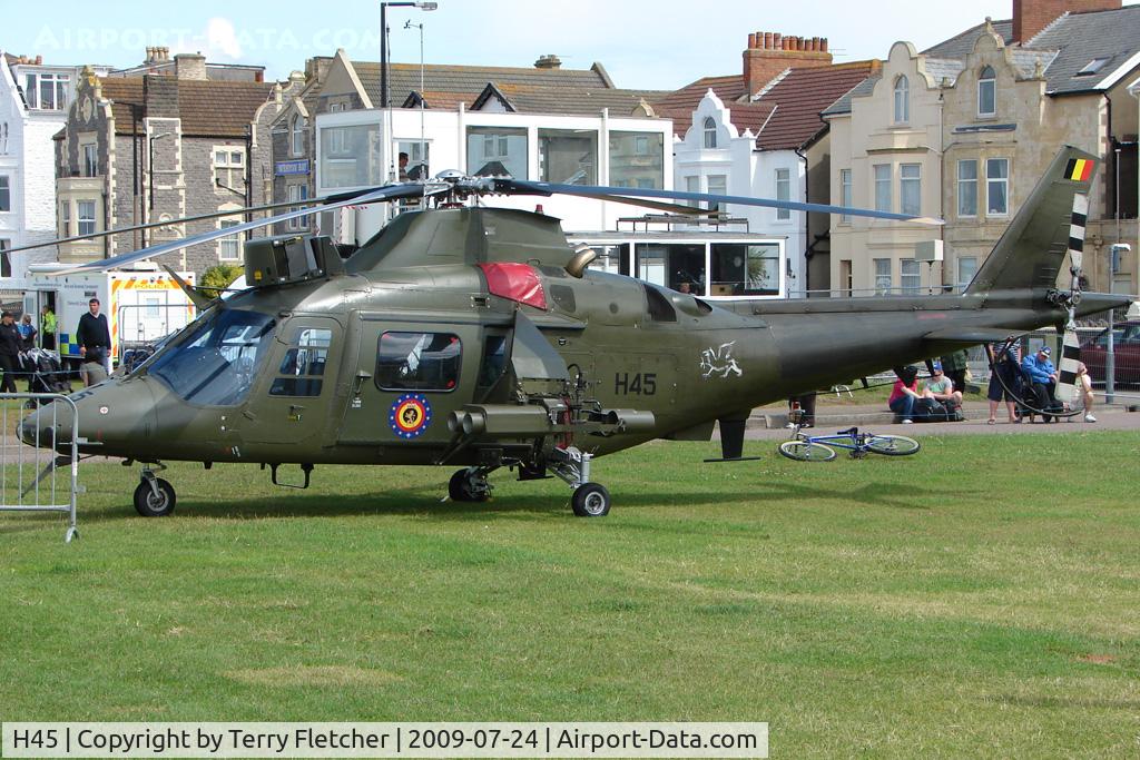 H45, 1994 Agusta A-109BA C/N 0345, Belgian Air Force A109BA at Helidays 2009 at Weston-Super-Mare