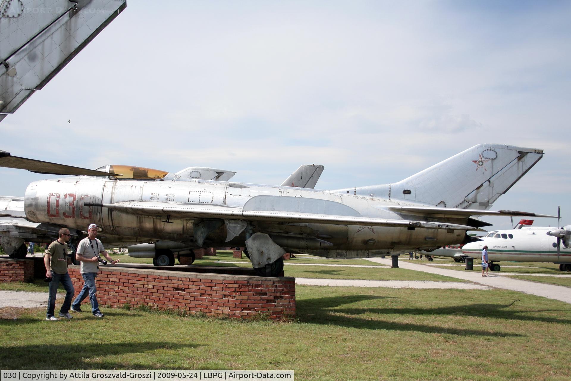 030, Mikoyan-Gurevich MiG-19S C/N Not found 030, Bulgarian Museum of Aviation, Plovdiv-Krumovo (LBPG).