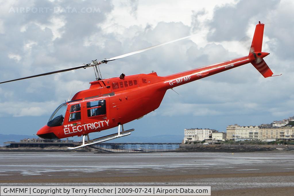 G-MFMF, 1981 Bell 206B JetRanger III C/N 3569, Bell 206B doing the pleasure rides on Day 1 of Helidays 2009 at Weston-Super-Mare seafront