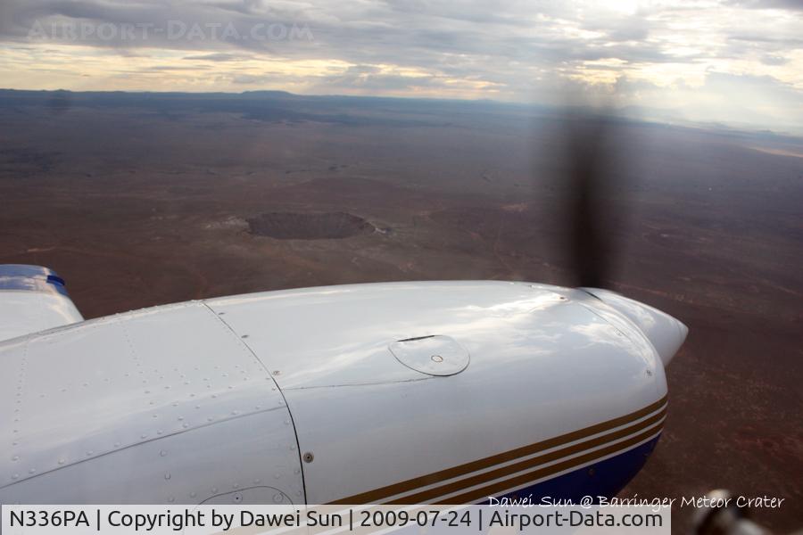 N336PA, 2002 Piper PA-44-180 Seminole C/N 4496140, Over  Barringer Meteor Crater