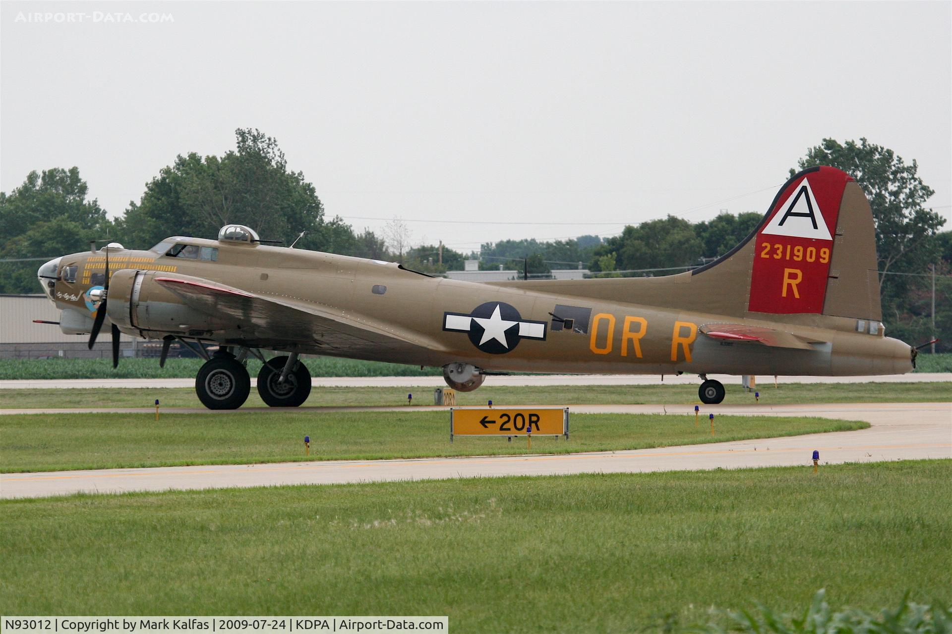 N93012, 1944 Boeing B-17G-30-BO Flying Fortress C/N 32264, Boeing B-17G, NL93012, taxiing back to the ramp KDPA.