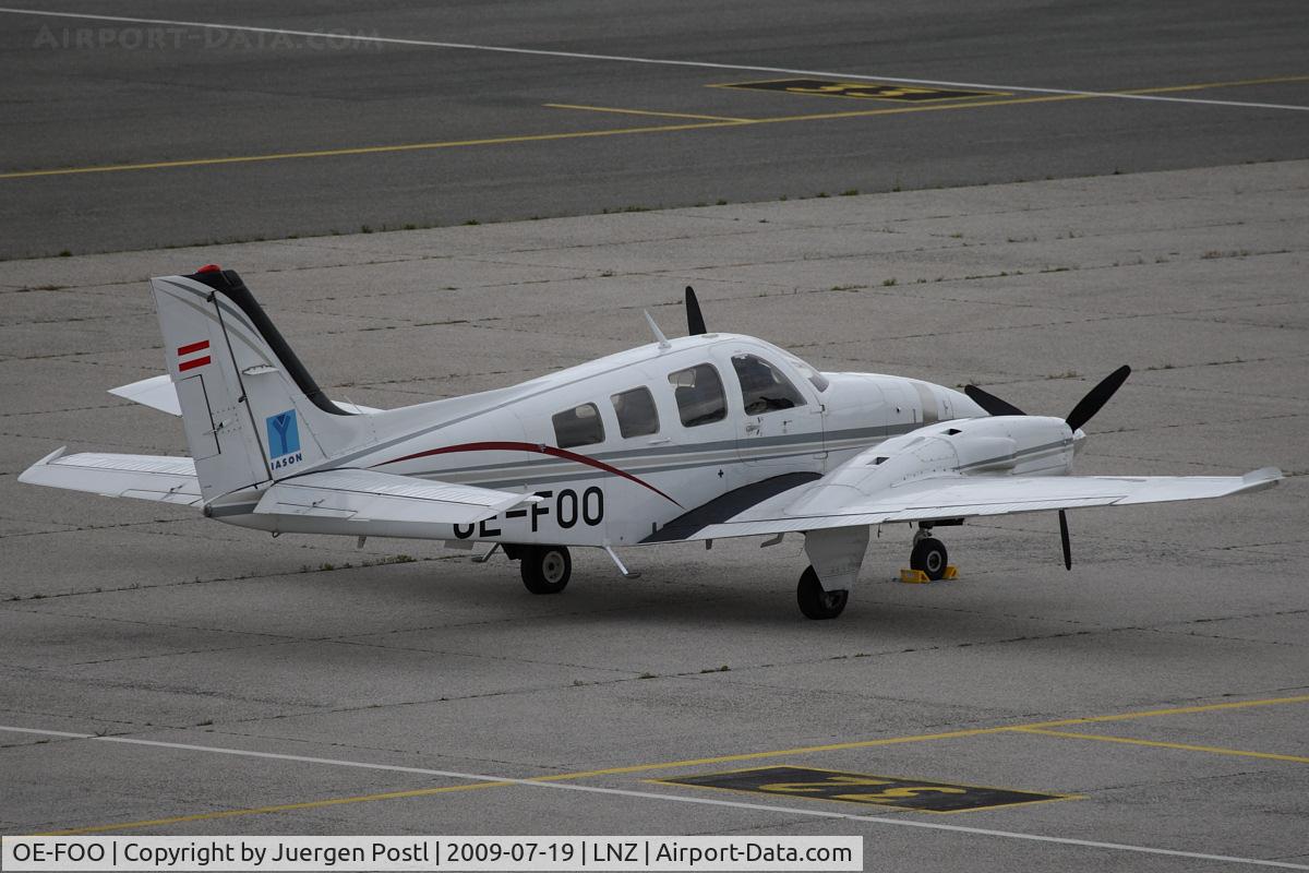 OE-FOO, 1980 Beech 58P Baron C/N TJ-300, Beech 58 P